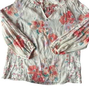 Boho Floral Women's blouse pink and white with button detail